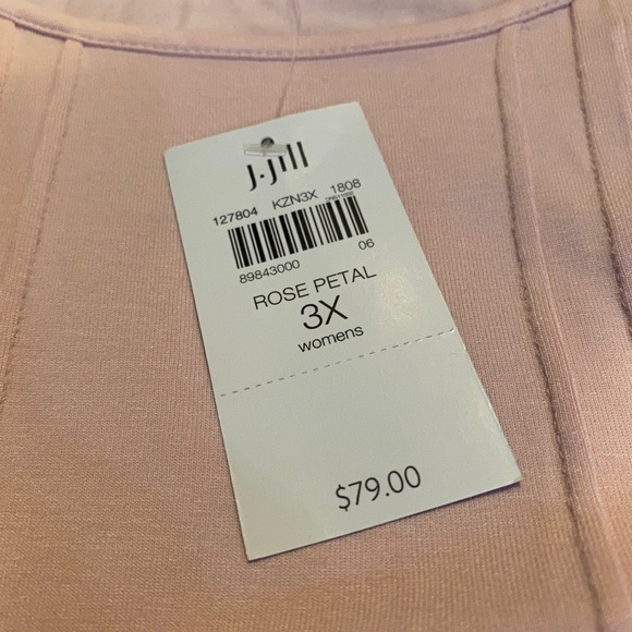 J Jill shirt sleeve top. - Picture 3 of 7